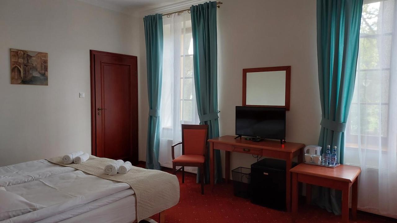 Villa Toskana Погожелица Экстерьер фото