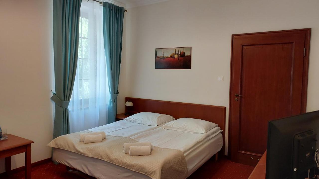 Villa Toskana Погожелица Экстерьер фото