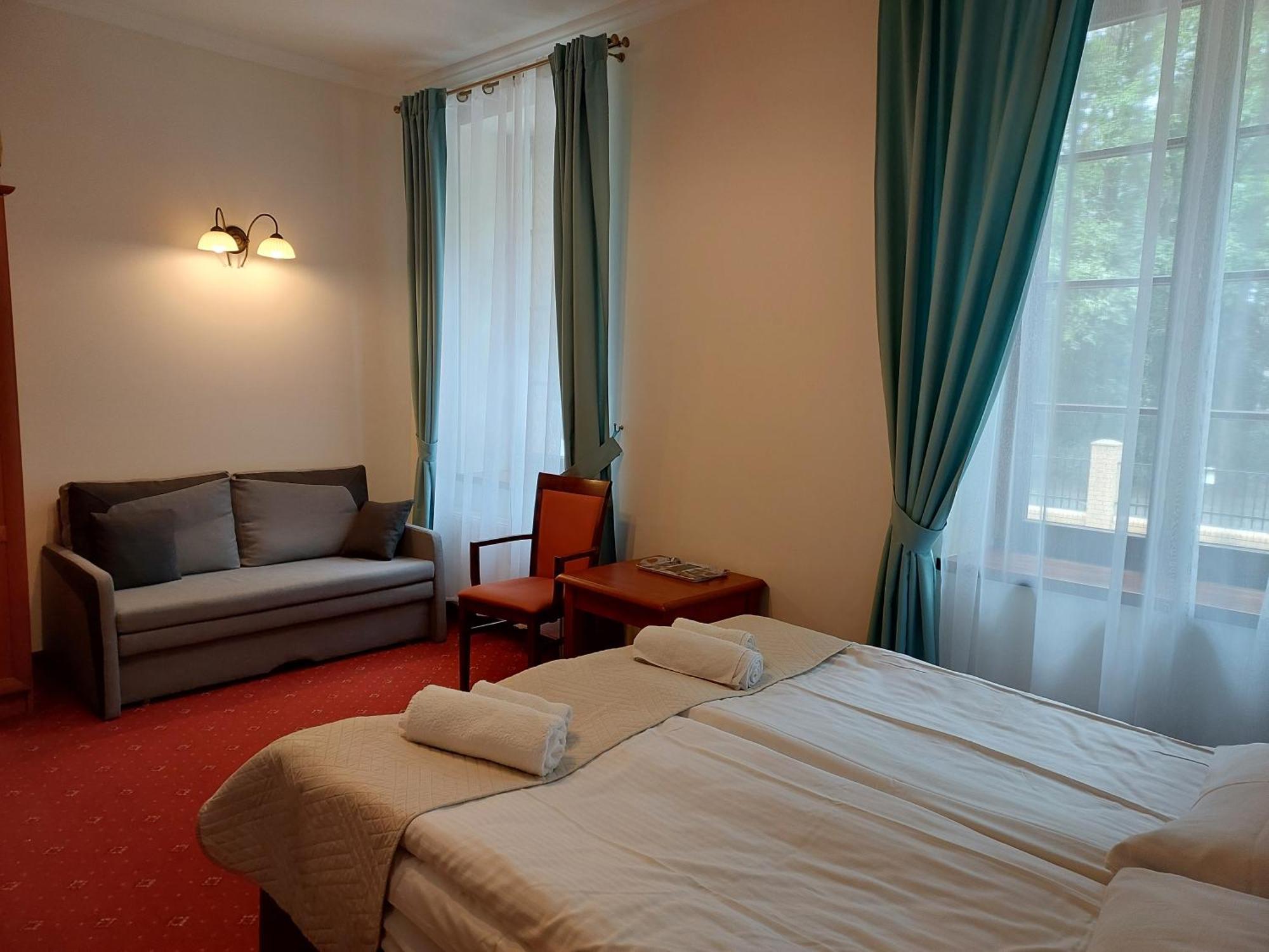 Villa Toskana Погожелица Экстерьер фото